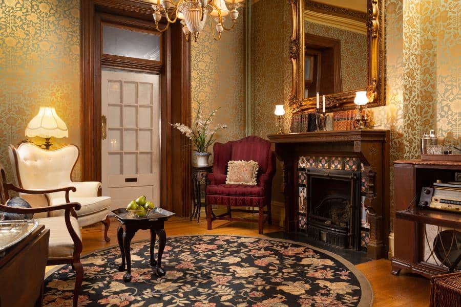 Welcoming common area at Cornerstone Bed & Breakfast near Philadelphia colleges